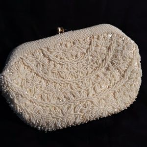 Vintage Beaded Hong Kong Clutch